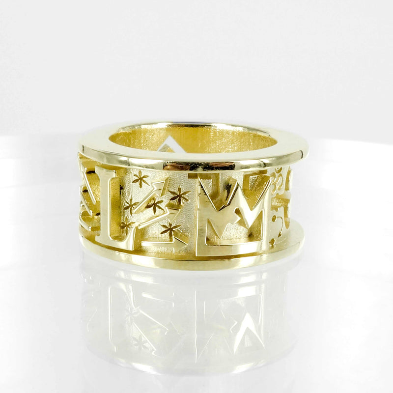 BESPOKE SOLID GOLD CHANT RING - LINCOLN