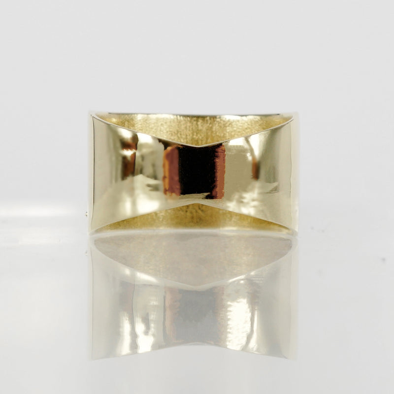 SOLID GOLD INITIAL B SIGNET RING