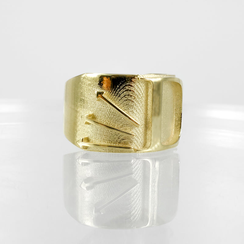 SOLID GOLD INITIAL D SIGNET RING