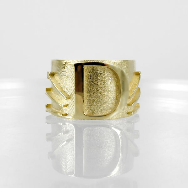 SOLID GOLD INITIAL D SIGNET RING