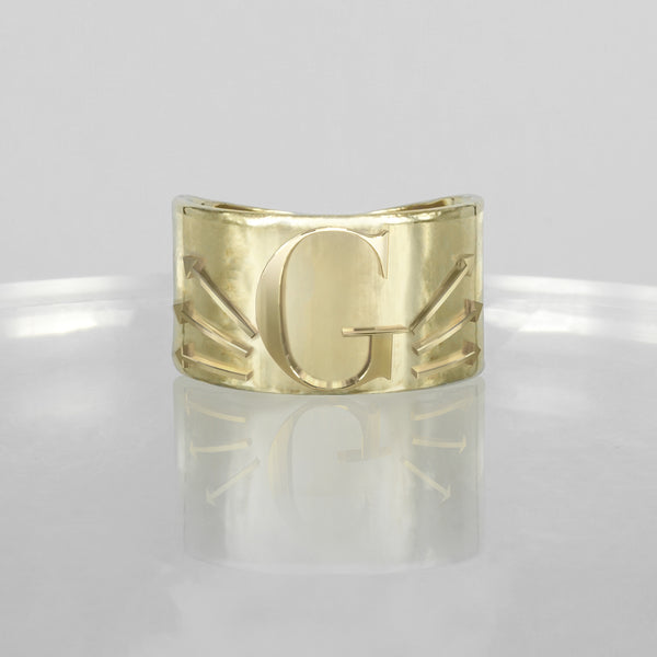 SOLID GOLD INITIAL G SIGNET RING