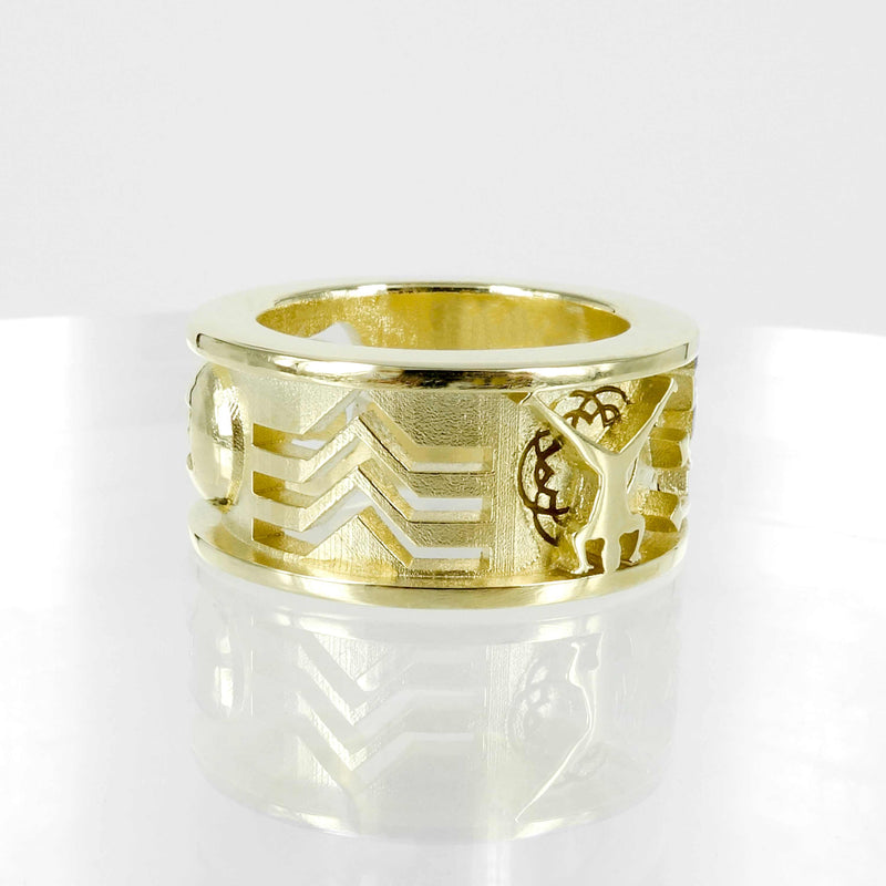 BESPOKE SOLID GOLD CHANT RING - LINCOLN