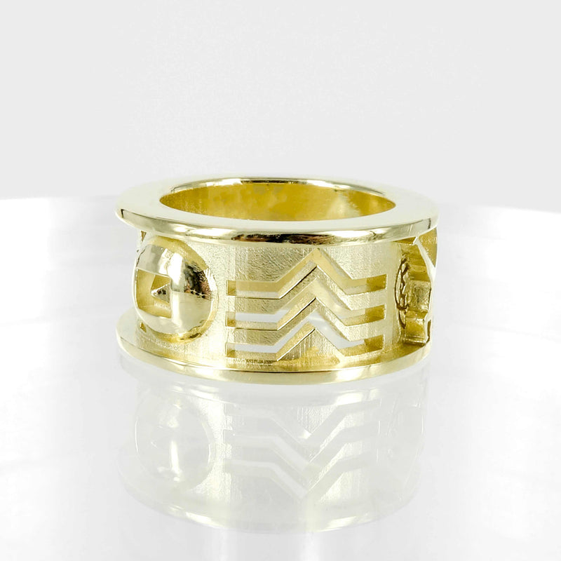 BESPOKE SOLID GOLD CHANT RING - LINCOLN