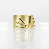 SOLID GOLD INITIAL J SIGNET RING